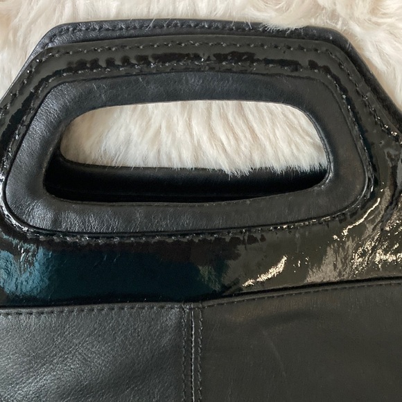 Coach Black Leather with patent leather and silver hardware with dust bag - Picture 6 of 12
